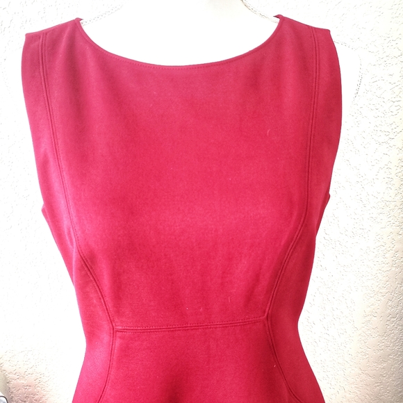 Elie Tahari Fit & Flare Red Midi Dress Size 6 - Picture 3 of 8